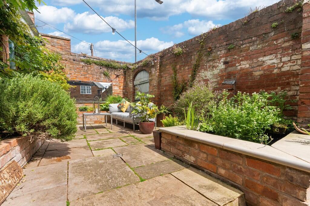 Old Market House ...