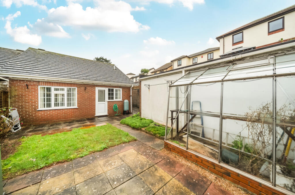 1393835-15-694423...