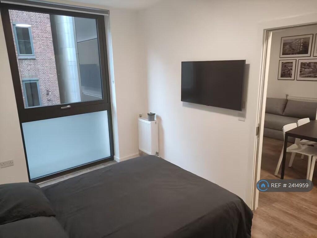 Bedroom Tv