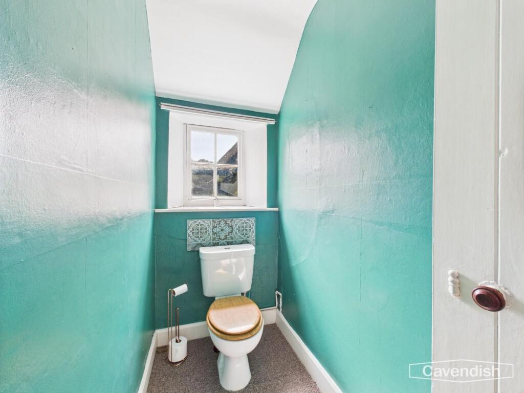 SEPARATE WC