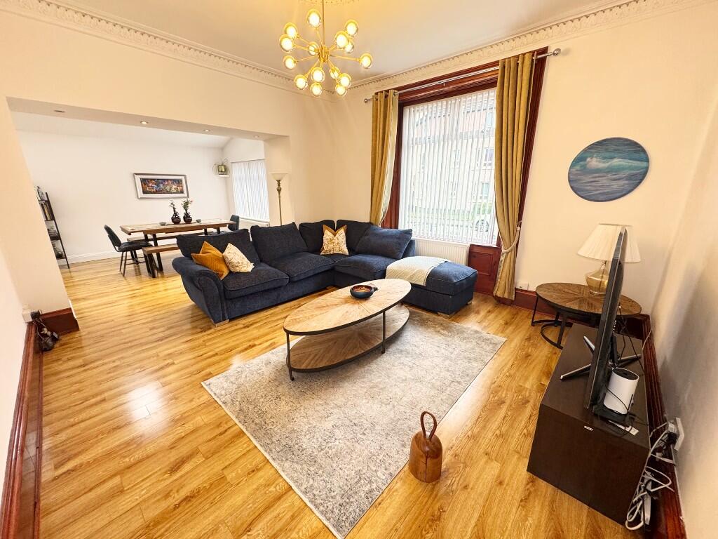 Lounge 1