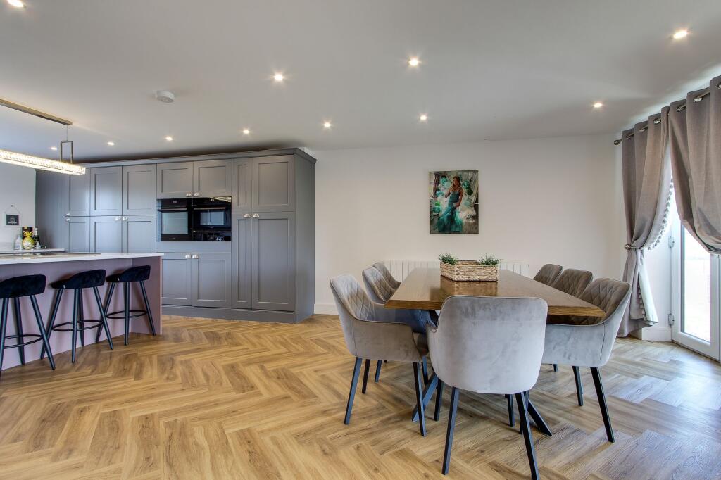 Open Plan Lounge/Kitchen/Dining Room