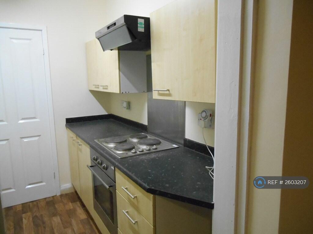 Kitchen 2