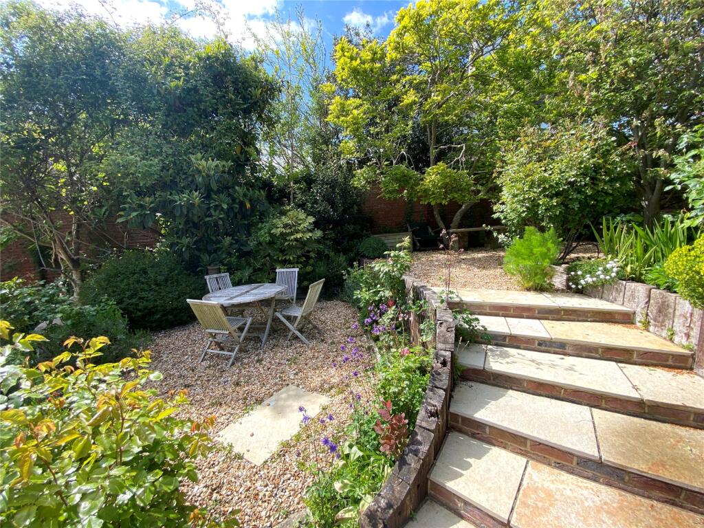 Outdoor Seating Area
