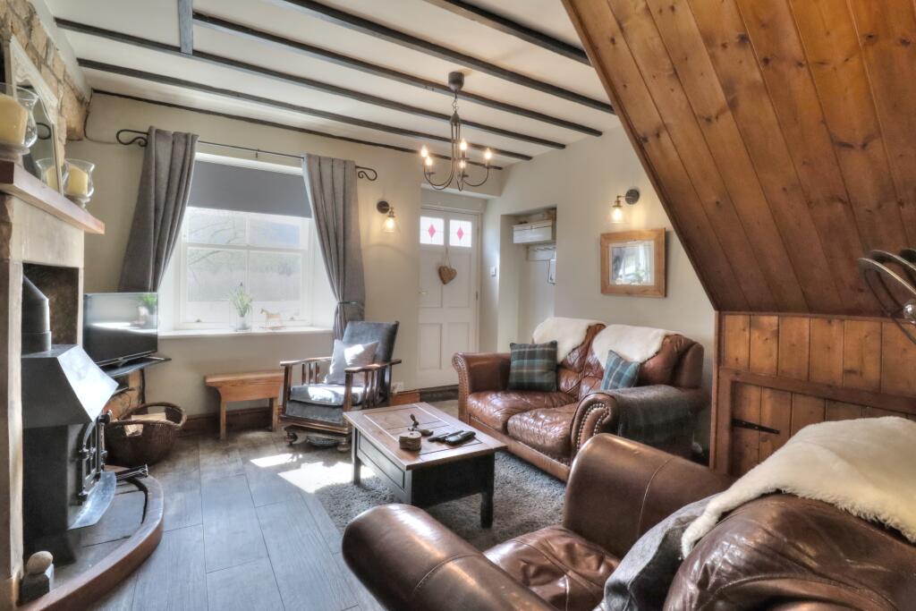 Cottage lounge