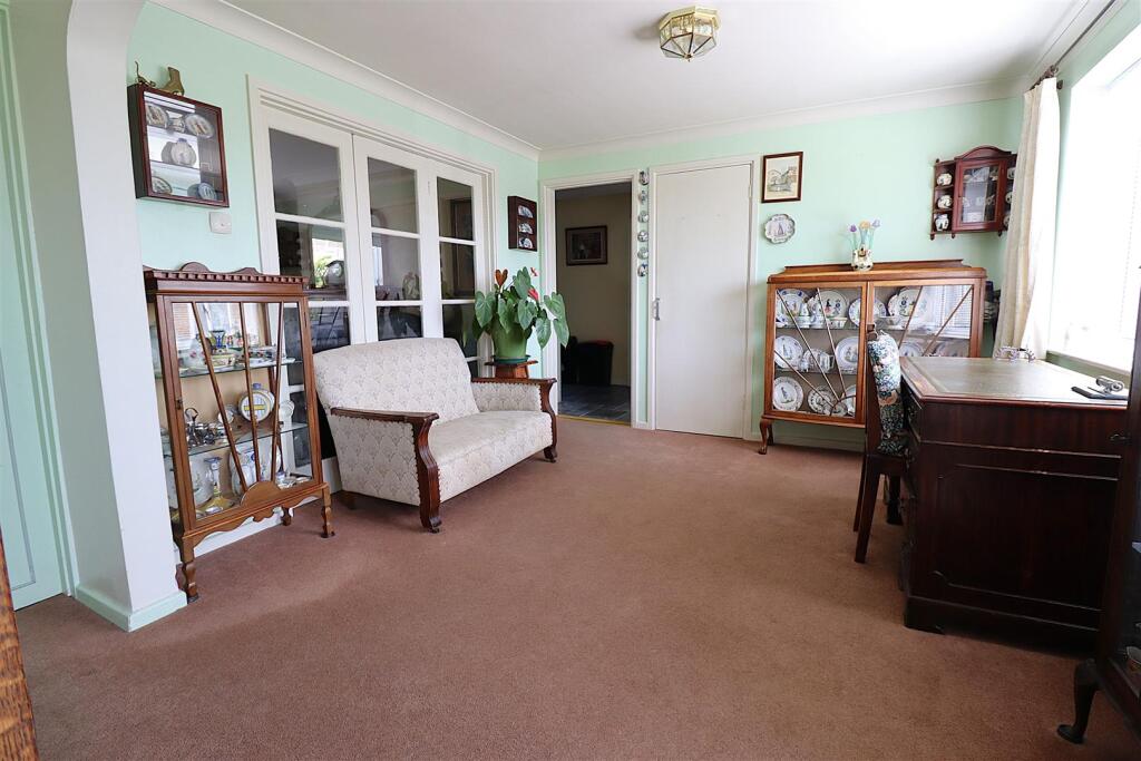 Reception/Breakfast Room