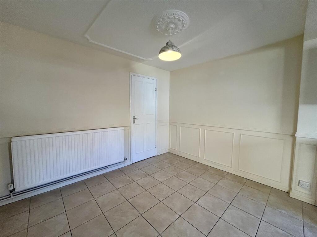 Dining area.jpeg