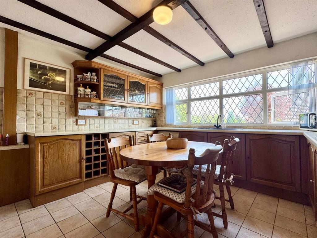 Breakfast Kitchen