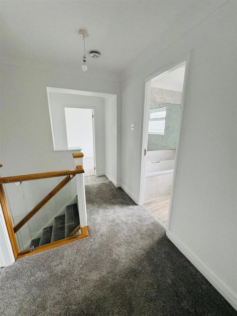 Stairs To First Floor Landing