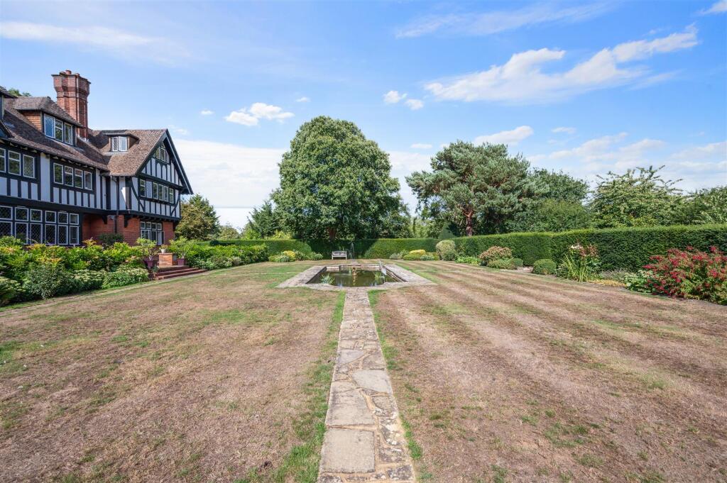 HOLLY HILL PARK, 6- (26).jpg