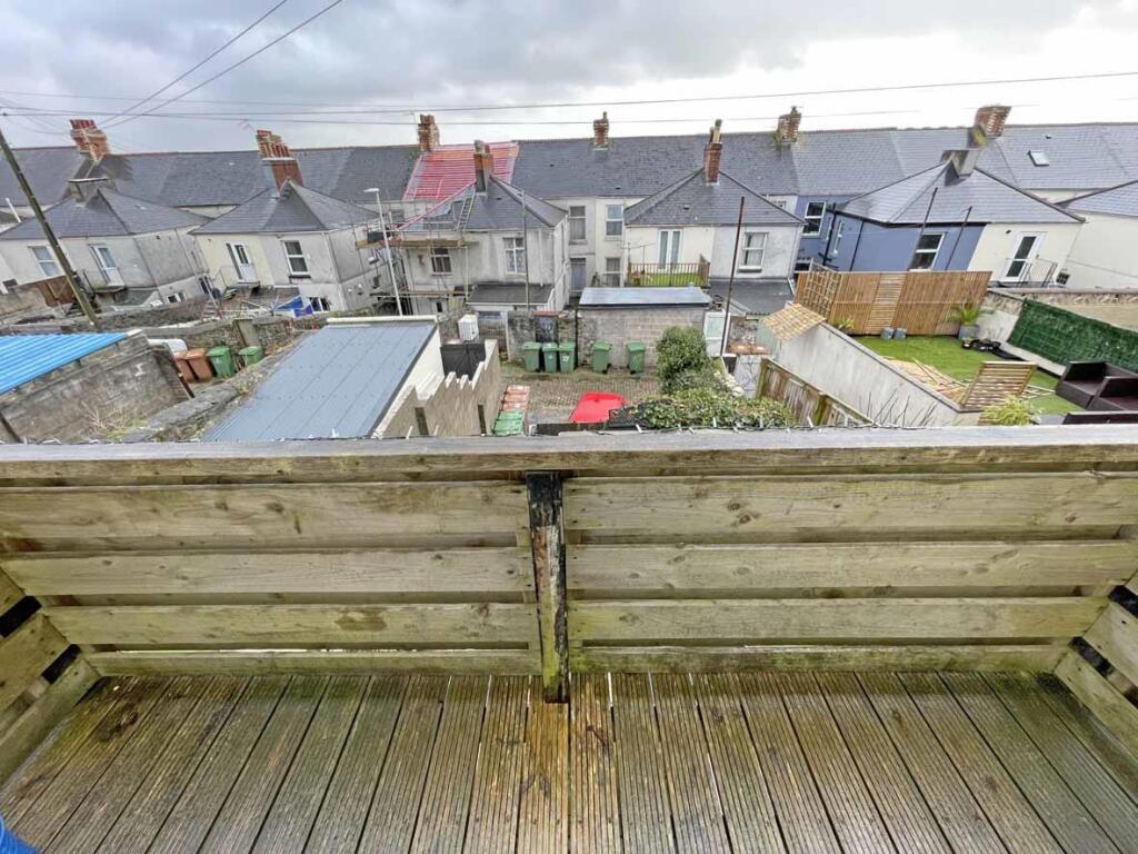 Salisbury Road 94c Balcony.jpg