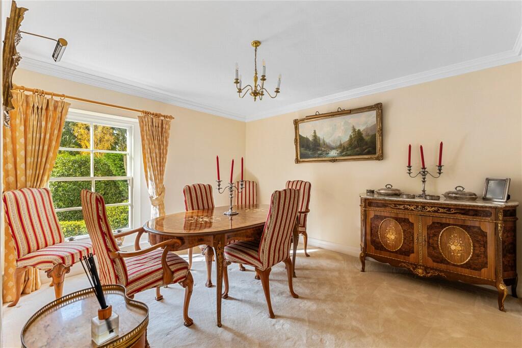 Dining Room/Bedroom