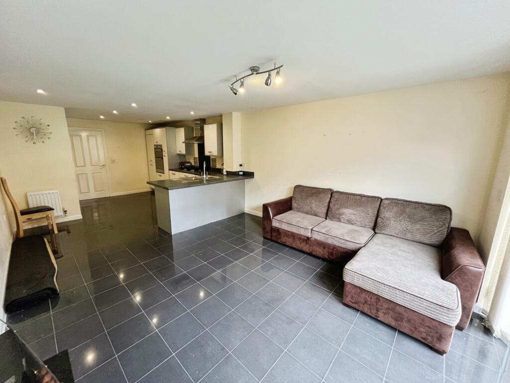 Kitchen/Living/Diner