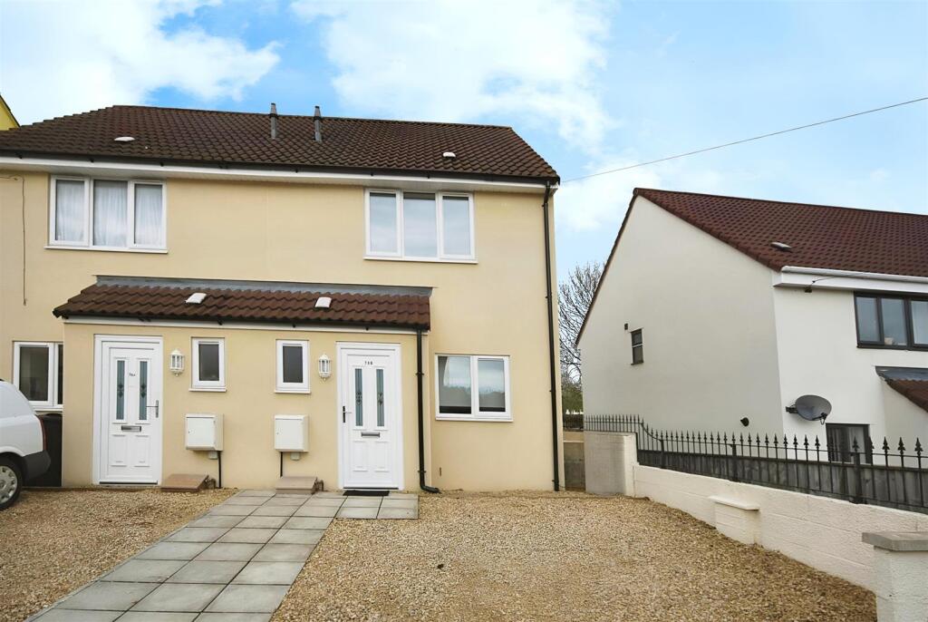 Earlstone Crescent, Cadbury Heath