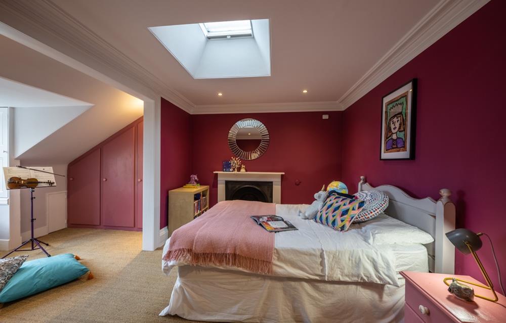 Bedroom photograph 2