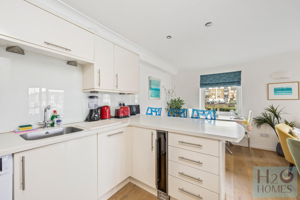 St Vincents Court...