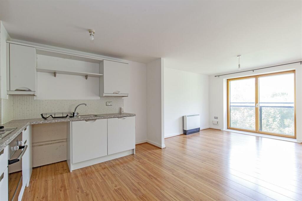 Open Plan Integrated Kitchen