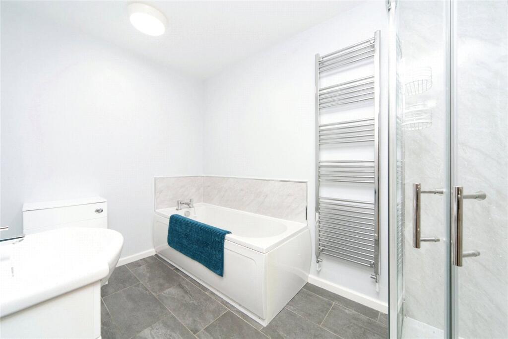 Coach House Bathroom