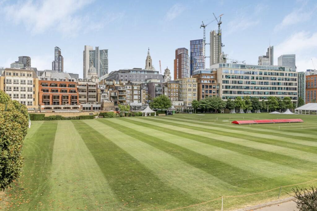 17__27_Bunhill_Row__London_EC1Y_8LP6.jpg