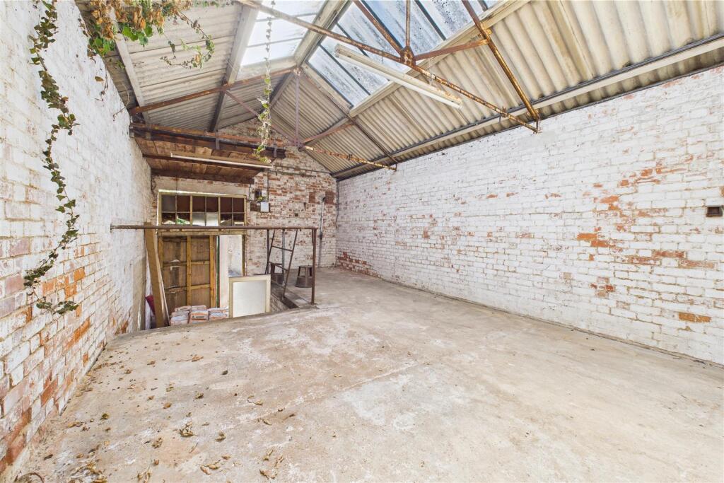 5a Water Street, Dursley, GL11 4JG | Freehold Resi