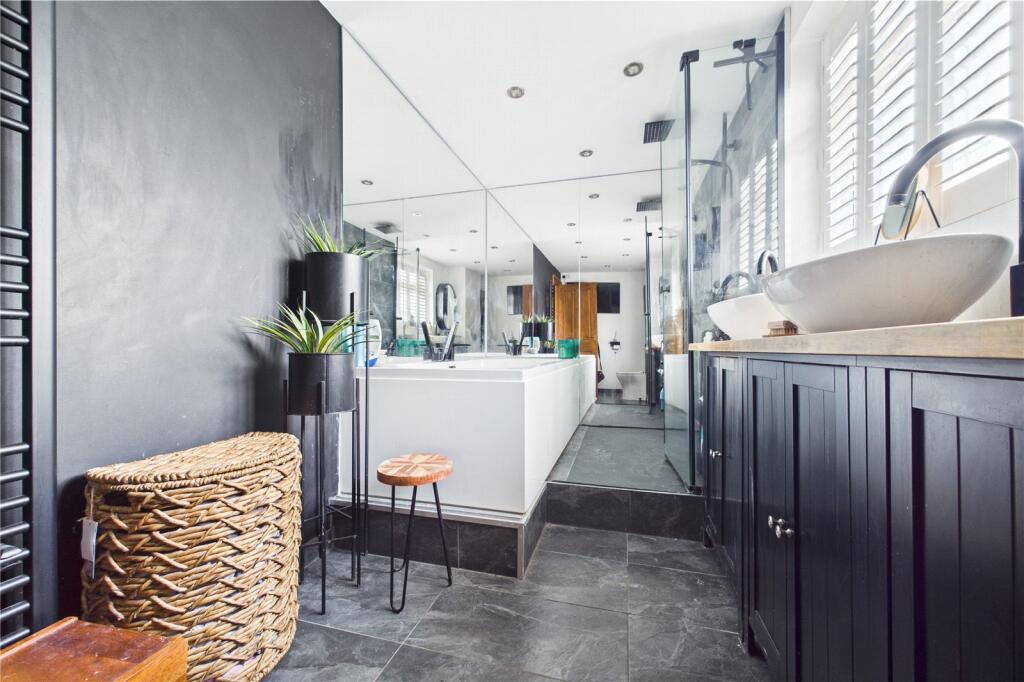 En-Suite