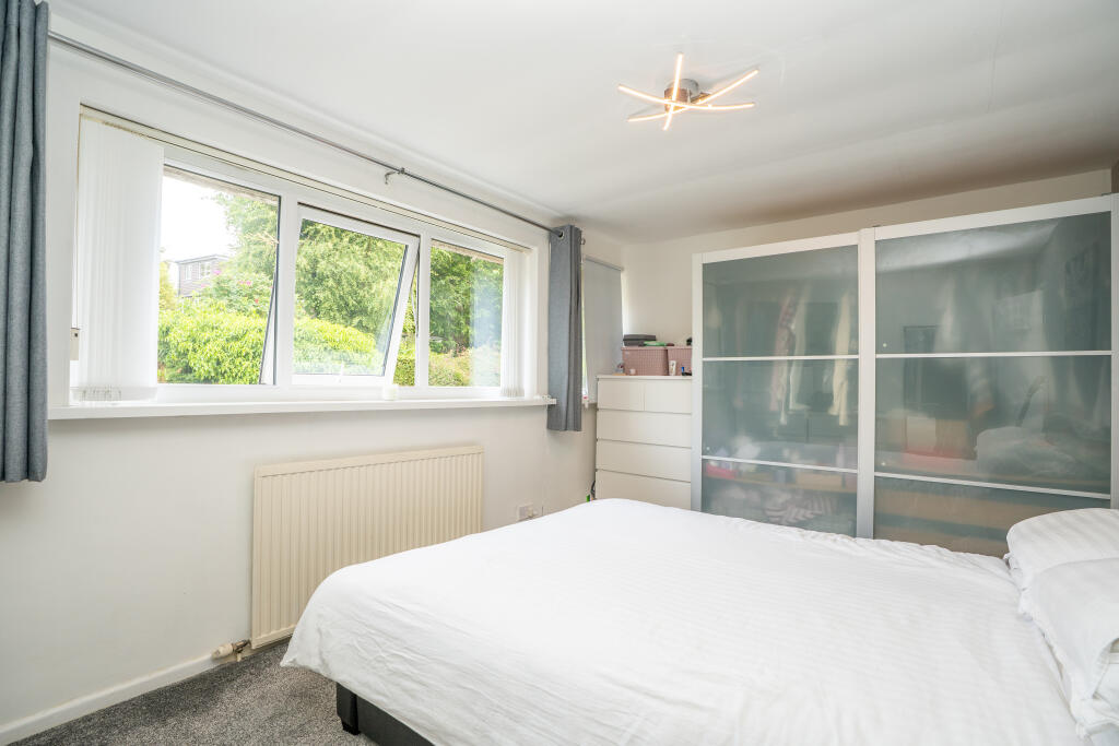 13brackenwoodclose14