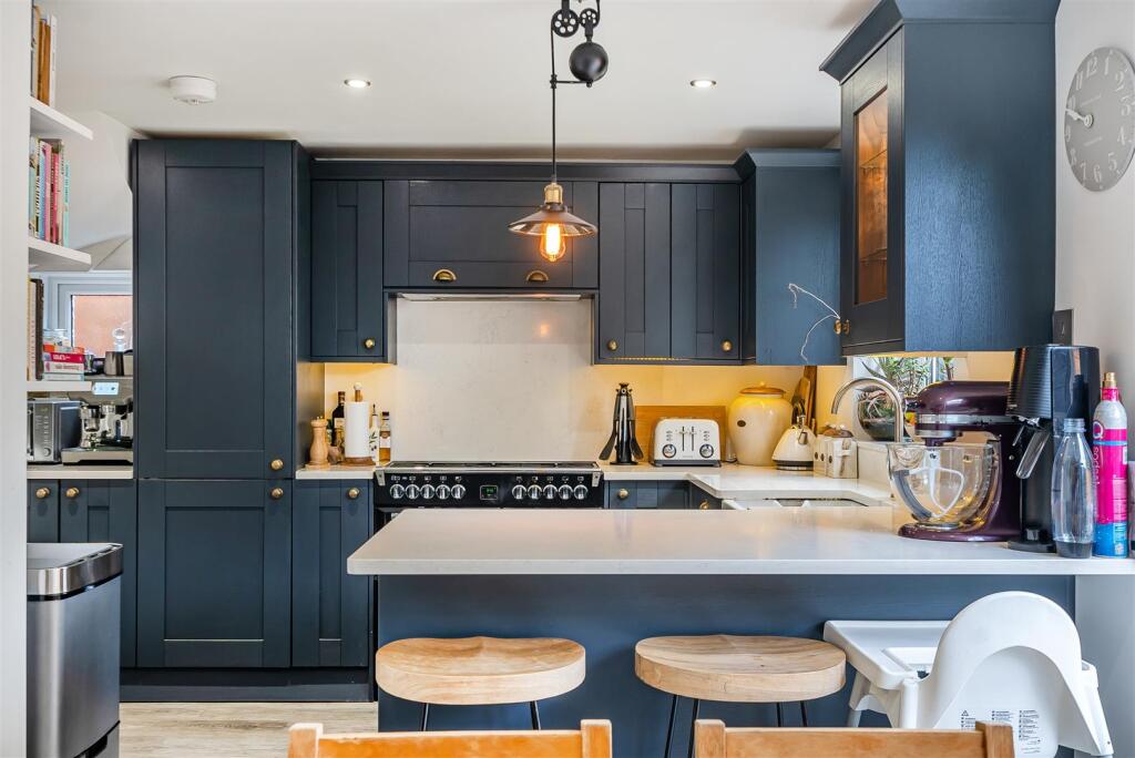Kitchen Dining Room (7).jpg