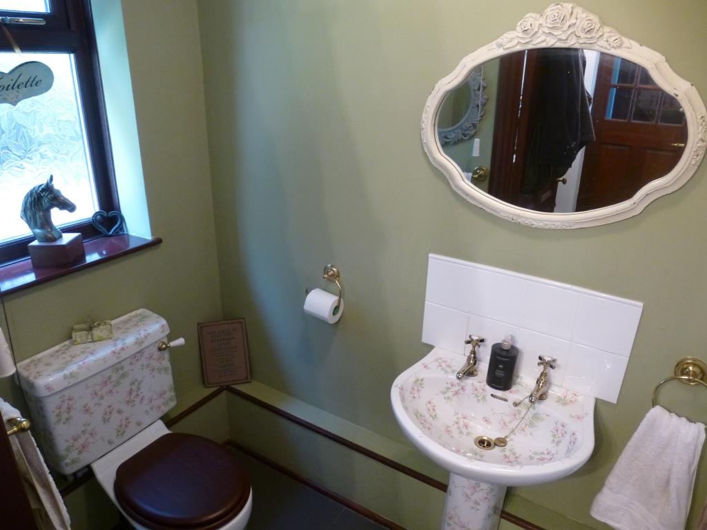 Separate WC