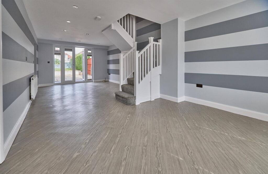 Through Lounge/Dining Room