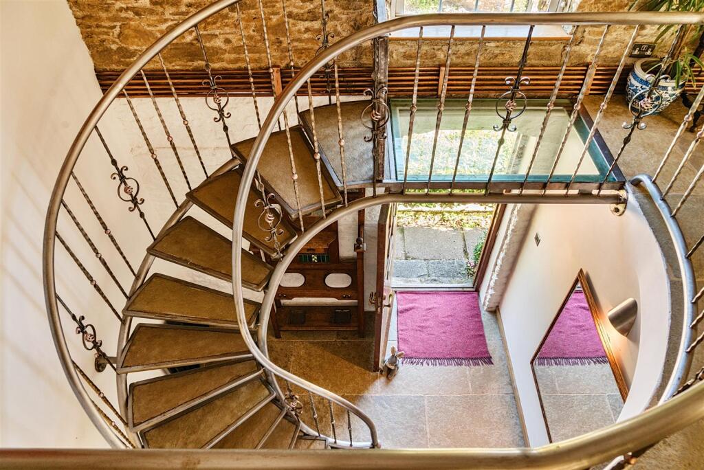 TRH Spiral Staircase.jpg