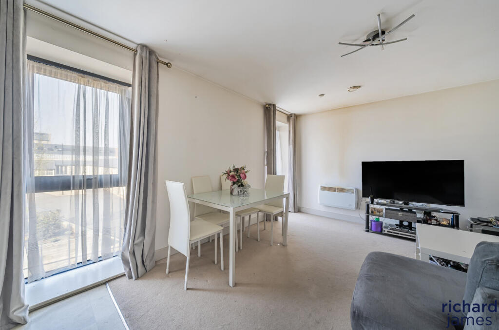 ed31d29a8a984be2a34e766c2a68ef44