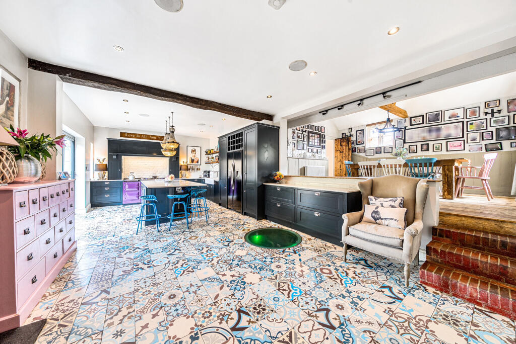 1340361-23-689e28...