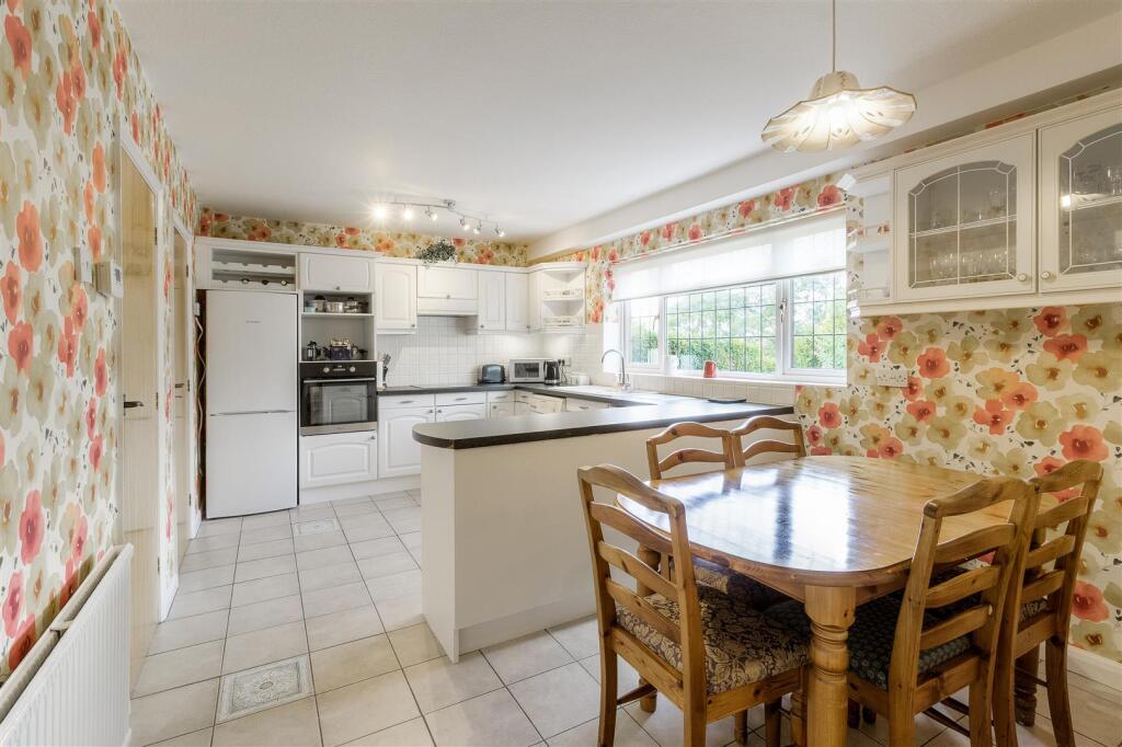 Kitchen Breakfast Room