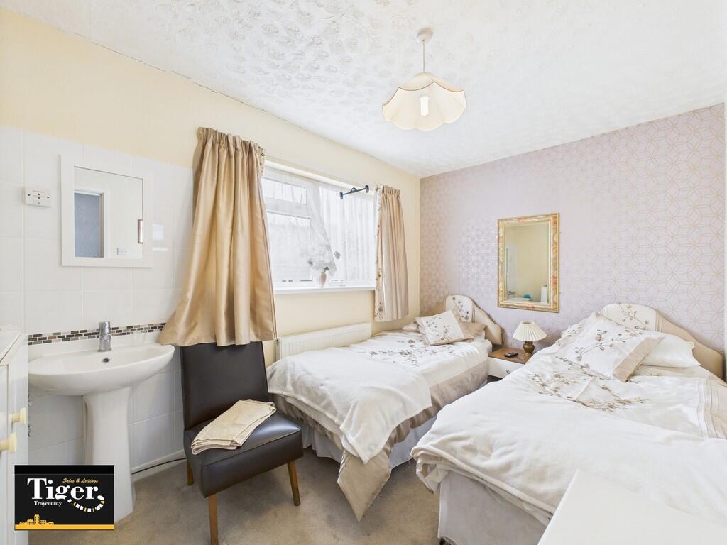 CAM03440G0-PR0383...