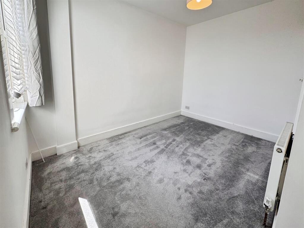 Bedroom.jpg