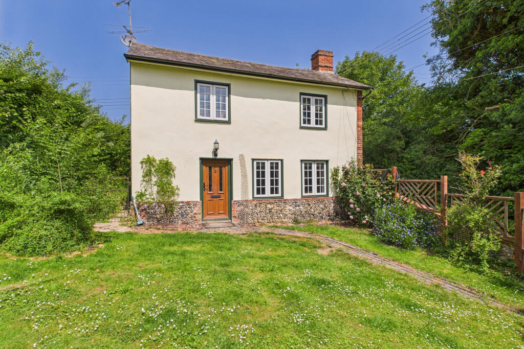 CAM05454G0-PR0011-STILL018