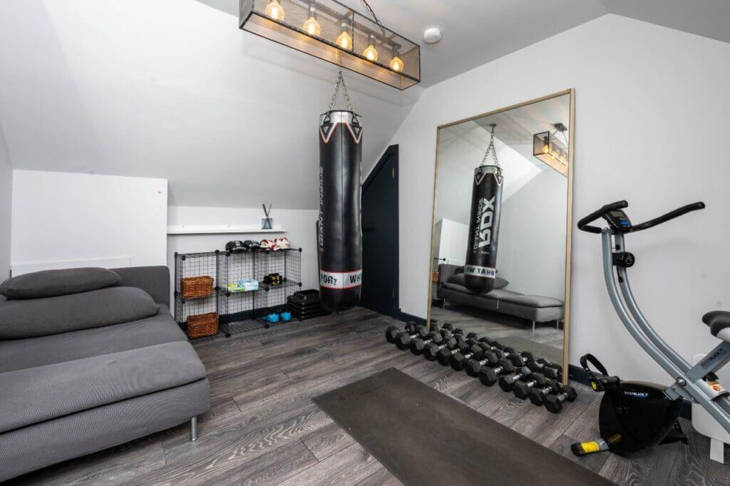 GYM
