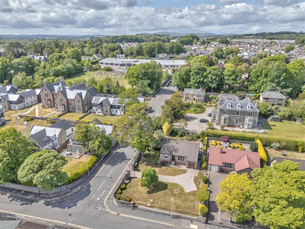 2A Victoria Street Monifieth-25.JPG