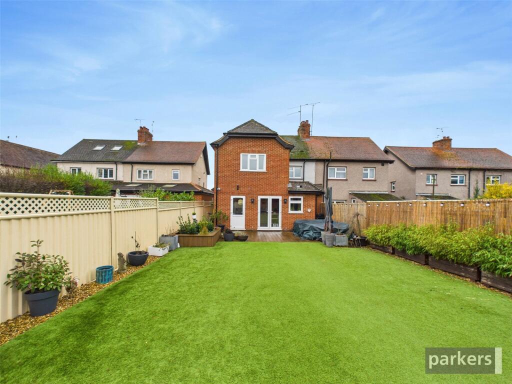 Glebe Lane, Sonning, Reading, Berkshire, RG4