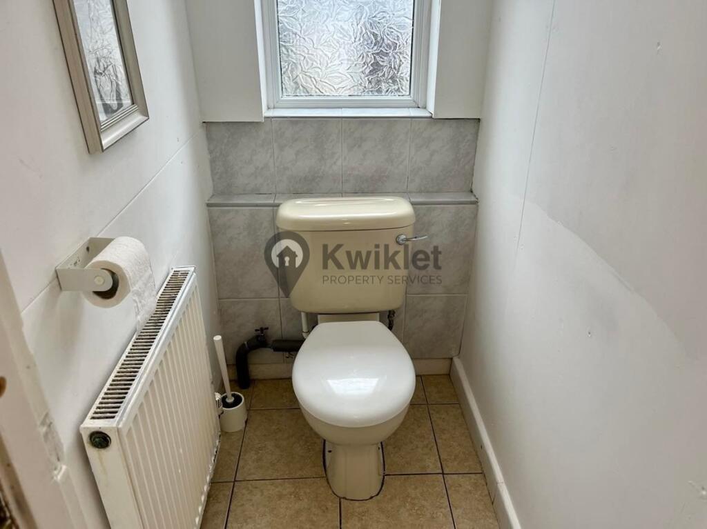 eZy Watermark_11-01-2024_04-02-33-4250pm.JPG