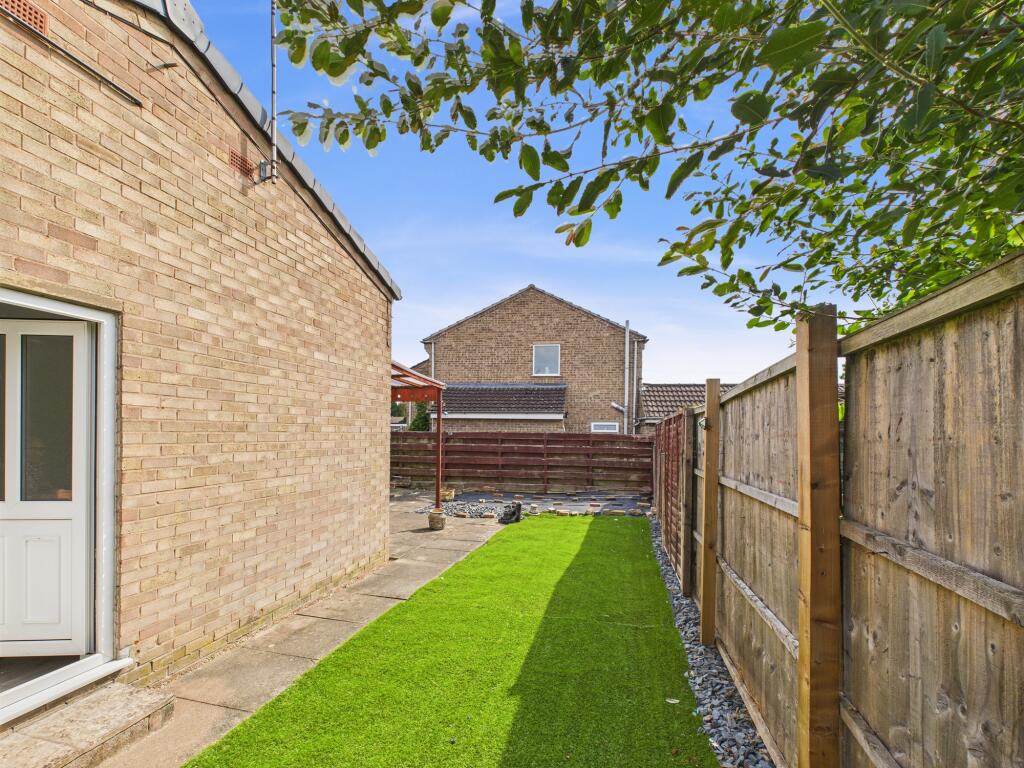 Side/Rear Garden