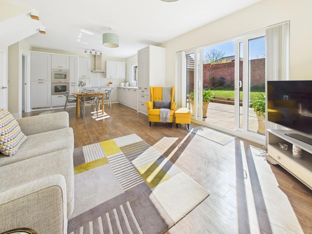 Living/Day Room