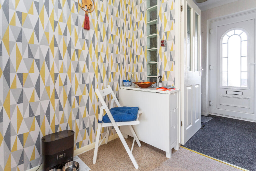 living room e