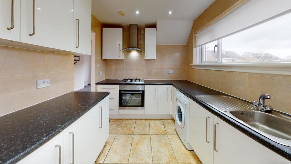2-Nairn-Avenue-Kitchen.jpg
