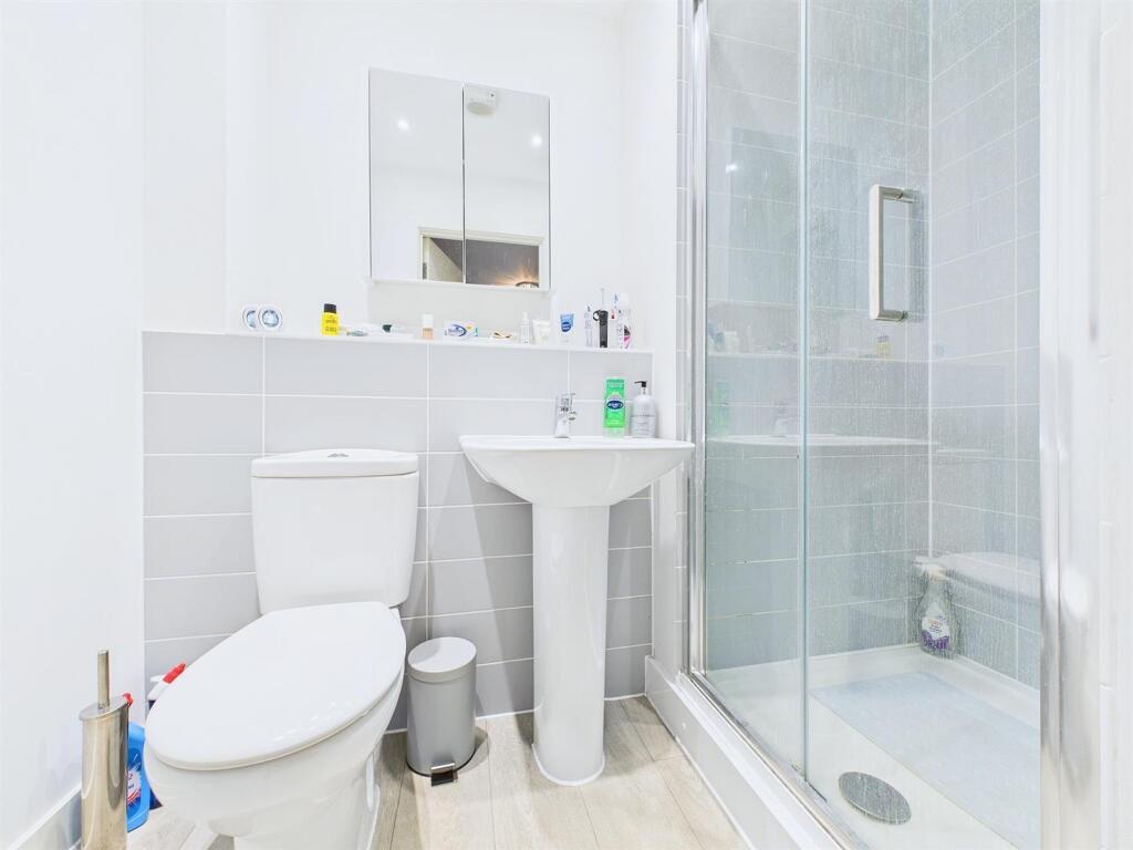 En-Suite.