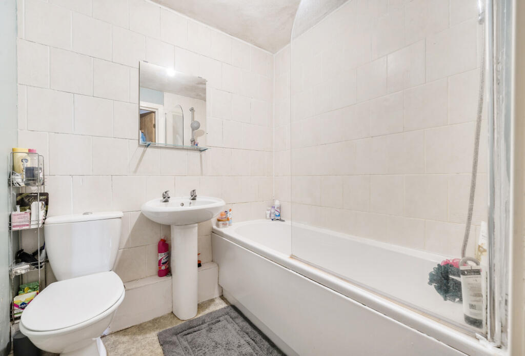 1344779-12-68b010...