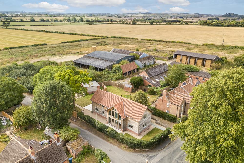 Oak Tree House WEB PH-3.jpg