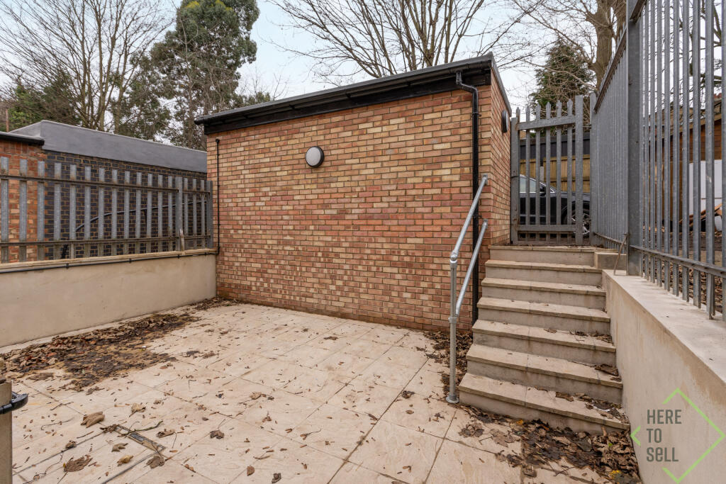 369 Green Lanes, London, N13 4JH-77