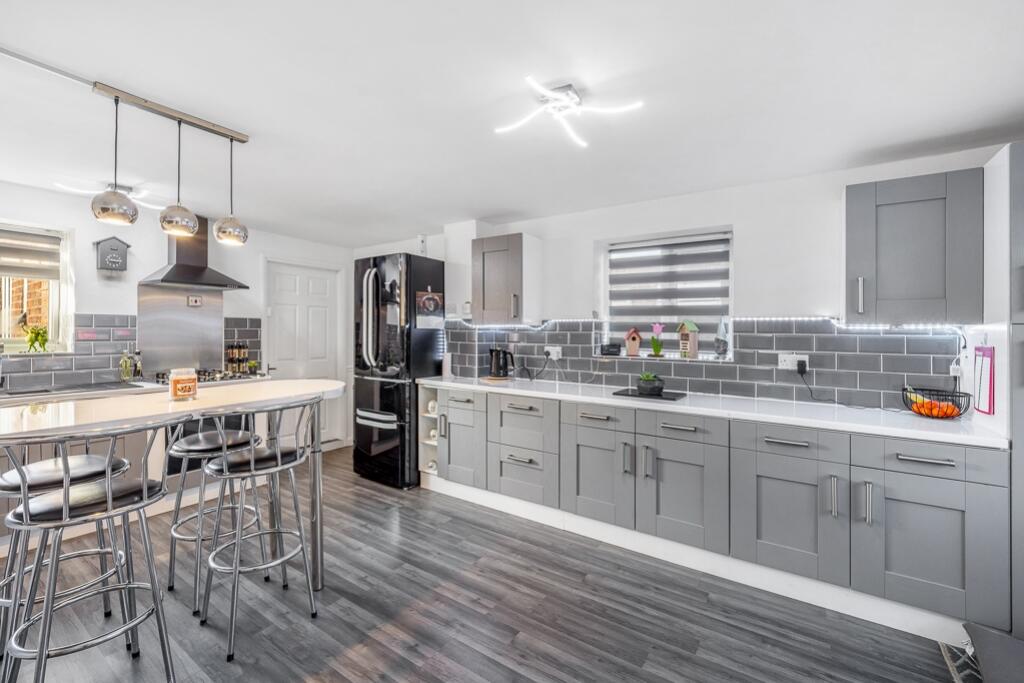 97 Chestnut Avenue (Spalding)-15
