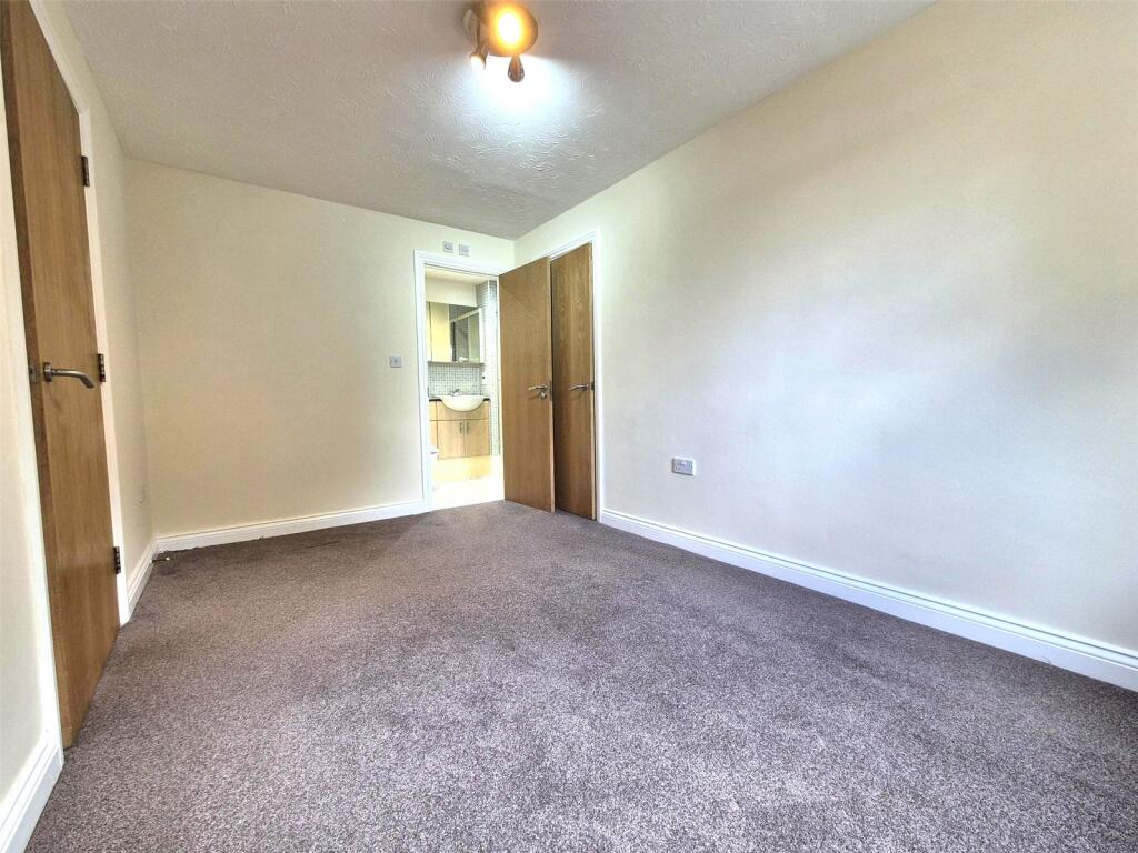 Bedroom No.1